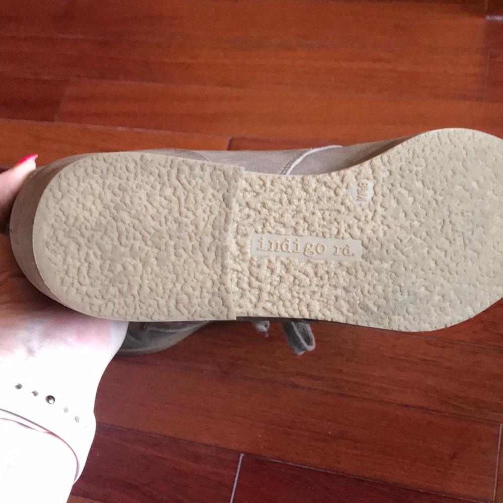 Booties - Picture 3 of 4